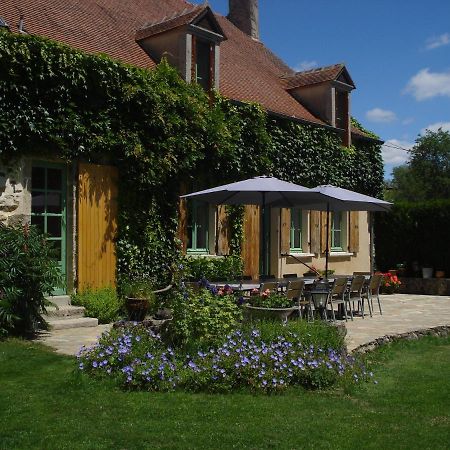 La Maison Du Cerf Urciers Bagian luar foto