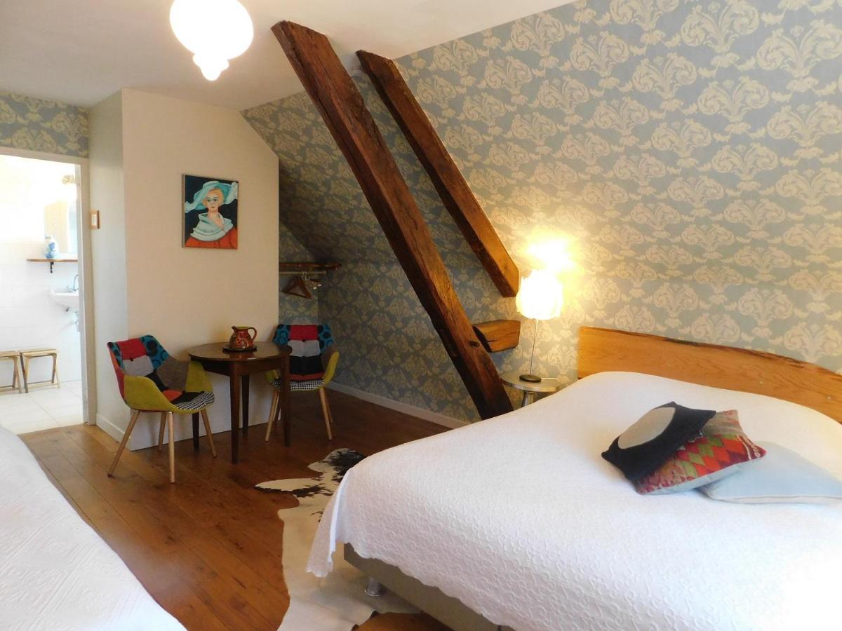 La Maison Du Cerf Urciers Bagian luar foto